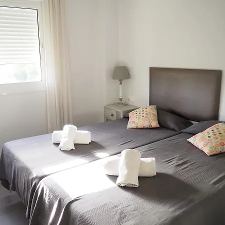 Miramar Holidays Ii
